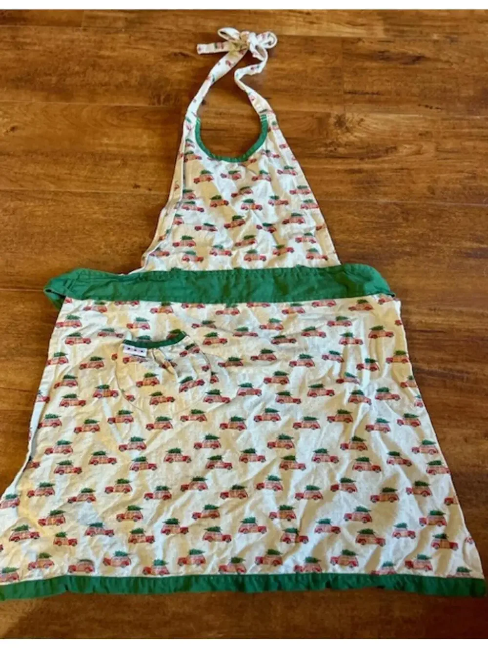 Christmas Vintage Style Kitchen Apron with Car Print and Green Trim